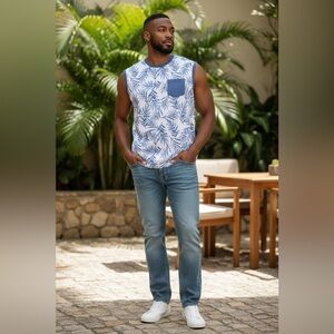 Mountain Ridge Blue Leaf Print Sleeveless Tank-Size Large